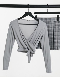 Топ с запахом из светло-серого меланжа Miss Selfridge-Серый