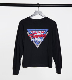 Черный лонгслив с логотипом на спине Tommy Jeans Plus