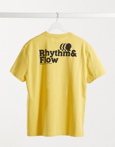 Желтая свободная футболка с принтом на груди и спине ASOS DESIGN-Бежевый