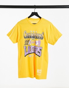 Желтая футболка с логотипом трехкратного чемпиона лиги Mitchell & Ness NBA LA Lakers-Желтый