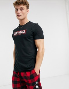 Подарочный набор для дома из футболки и шорт в черно-красную клетку Hollister-Черный