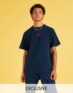 Темно-синяя футболка с логотипом New Balance - эксклюзивно для ASOS-Темно-синий