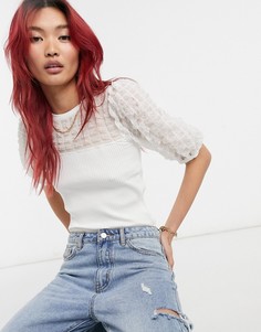 Белый приталенный топ в рубчик с рукавами из органзы River Island