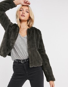 Укороченная куртка из искусственного меха темно-оливкового цвета JDY Evelyn-Зеленый
