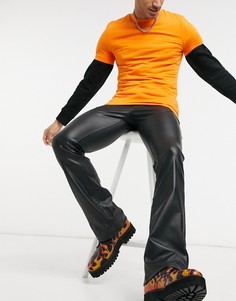 Черные расклешенные джинсы скинни с низкой посадкой и имитацией кожи ASOS DESIGN-Черный