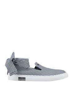 Низкие кеды и кроссовки Armani Exchange