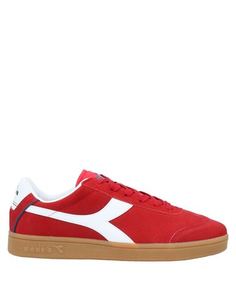 Низкие кеды и кроссовки Diadora