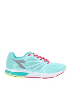 Низкие кеды и кроссовки Diadora