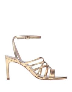 Сандалии Stuart Weitzman