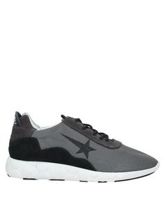 Низкие кеды и кроссовки Golden Goose Deluxe Brand