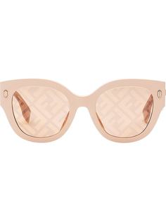 Fendi Eyewear солнцезащитные очки в квадратной оправе с логотипом FF