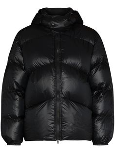 Mastermind Japan пуховик с капюшоном из коллаборации с Rocky Mountain