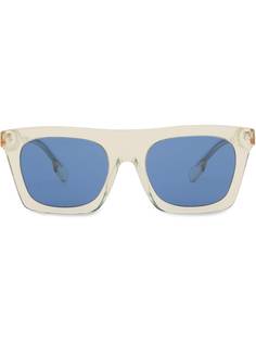 Burberry солнцезащитные очки в прямоугольной оправе с полосками Icon Stripe