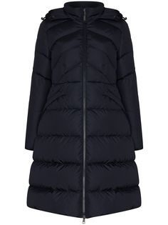 Moncler пуховик с капюшоном и поясом