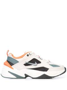 Nike кроссовки с вышивкой
