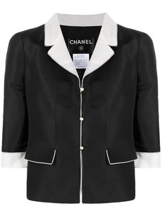 Chanel Pre-Owned жакет с искусственным жемчугом