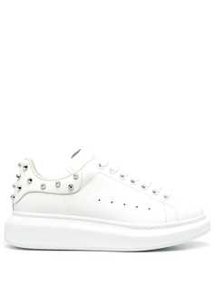Alexander McQueen кроссовки с заклепками