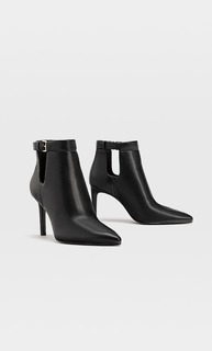 Stradivarius Ботильоны С Вырезами И На Шпильке Женская Коллекция Черный 38