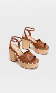 Stradivarius Босоножки С Тиснением, На Каблуке И Платформе Женская Коллекция Цвет Кожи 40