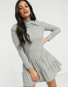 Ярусное платье с присборенной юбкой серого цвета Miss Selfridge-Серый
