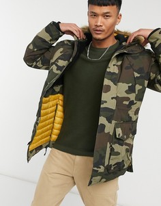 Куртка с камуфляжным принтом и искусственным мехом на капюшоне Jack & Jones Premium-Зеленый