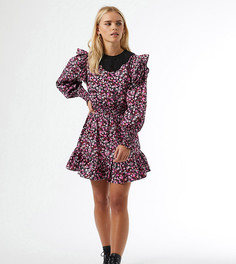 Темное платье мини с воротником и цветочным принтом Miss Selfridge Petite-Многоцветный