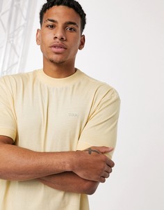 Свободная футболка HUGO-Желтый