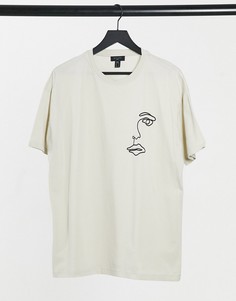 Светло-бежевая oversized футболка с принтом в виде наброска губ New Look-Светло-бежевый