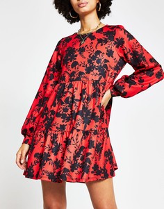 Красное ярусное платье с цветочным принтом River Island-Красный