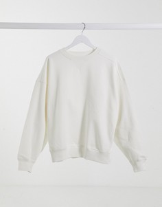 Морозно-белый oversized-свитшот с дизайном «кокон» и вставками ASOS DESIGN