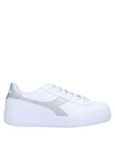 Низкие кеды и кроссовки Diadora