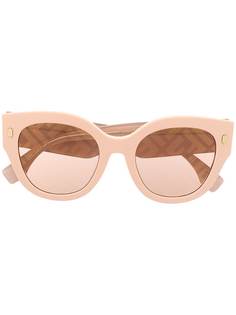 Fendi Eyewear солнцезащитные очки Roma в массивной оправе