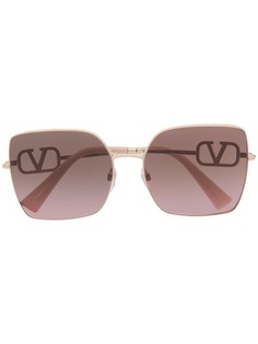 Valentino Eyewear солнцезащитные очки в квадратной оправе с логотипом VLogo