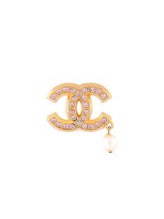 Chanel Pre-Owned брошь 2002-го года со стразами и логотипом CC