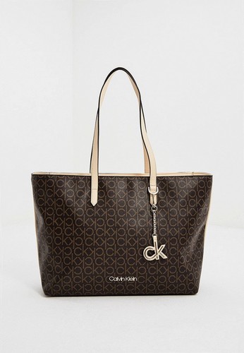 Распродажа сумок calvin klein. Смотреть фото Распродажа сумок calvin klein. Смотреть картинку Распродажа сумок calvin klein. Картинка про Распродажа сумок calvin klein. Фото Распродажа сумок calvin klein