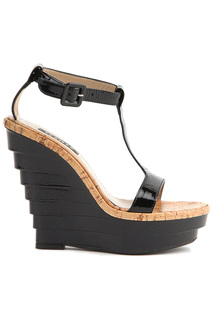 Босоножки женские Le Silla 216048 черные 38 RU