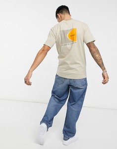 Светло-коричневая футболка с принтом на спине Parlez Coastal-Светло-коричневый