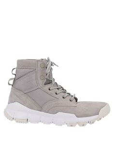 Высокие кеды и кроссовки Nike