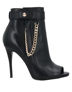 Полусапоги и высокие ботинки Guess
