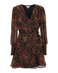 Короткое платье Topshop