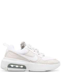 Nike кроссовки с логотипом и вставкой из искусственной кожи