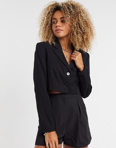 Черный короткий пиджак Bershka