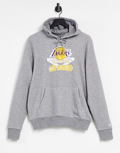 Худи серого цвета с графическим логотипом по центру New Era NBA LA Lakers-Серый