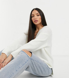 Кремовый oversized-джемпер с V-образным вырезом ASOS DESIGN Tall