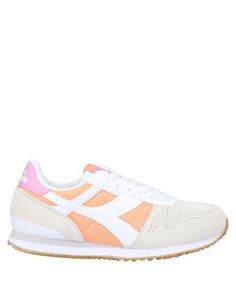 Низкие кеды и кроссовки Diadora