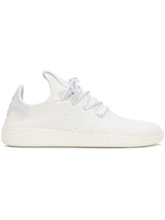 adidas кроссовки на шнуровке