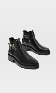 Stradivarius Ботильоны На Рифленой Подошве И С Заклепками Женская Коллекция Черный 41