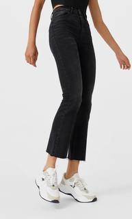 Stradivarius Укороченные Джинсы Клеш Женская Коллекция С Эффектом Потертости 32