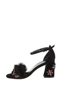 Босоножки Stuart Weitzman