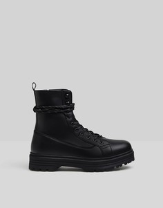 Черные ботинки на шнуровке Bershka-Черный
